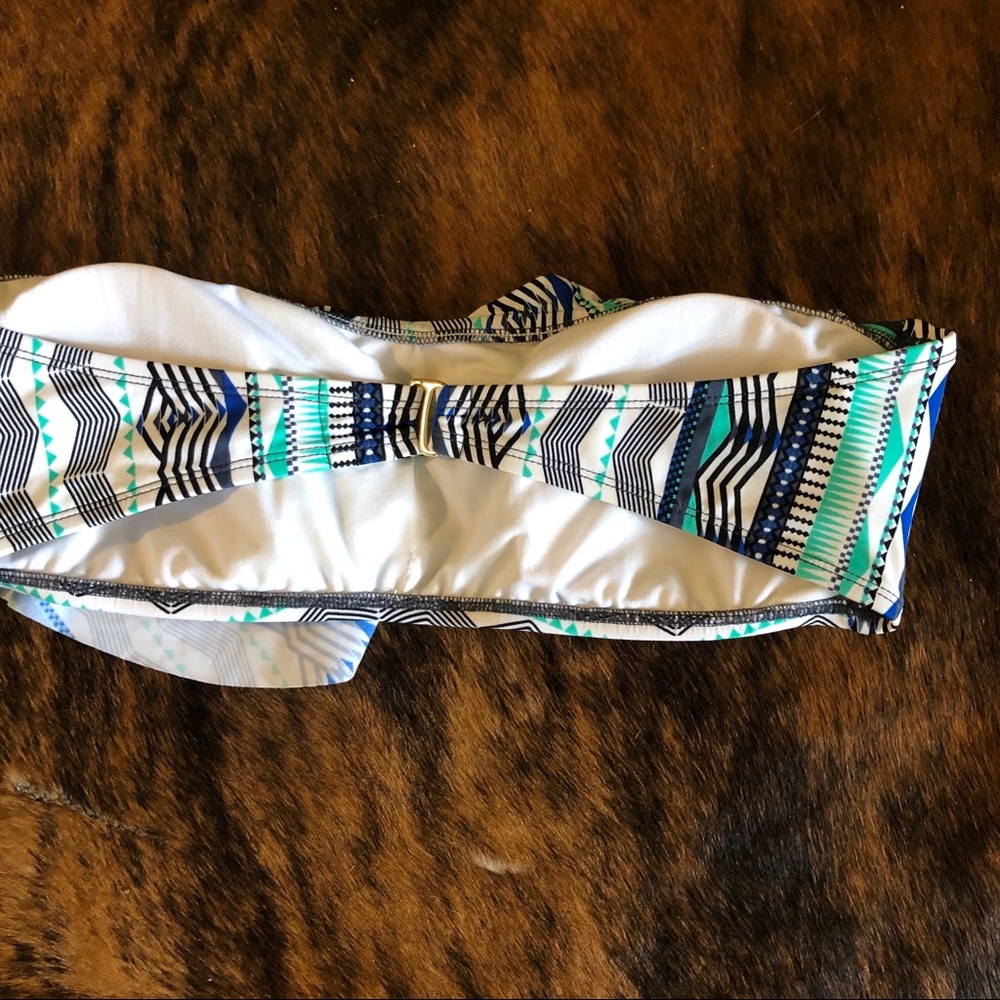 Pattern Print Strapless Swim Top - Picture 2 of 3